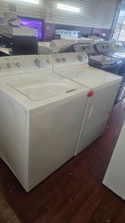 Ge Washer and dryer set