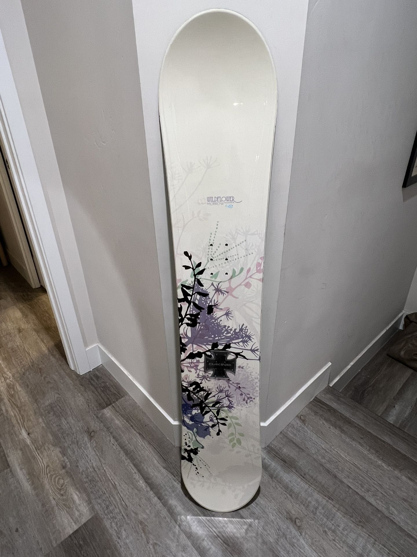 Wildflower Morrow Snowboard Womens