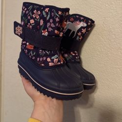 Snow Boots 9 