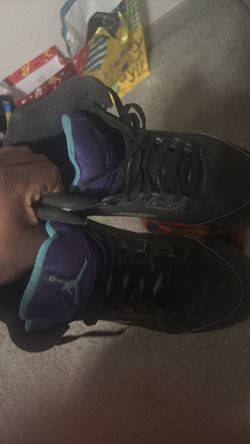 Jordan 5 alt grape