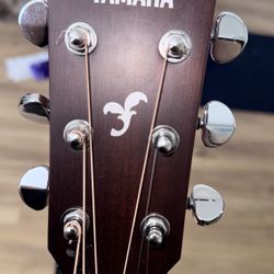 Like New Yamaha fS800 Acoustic Guitar