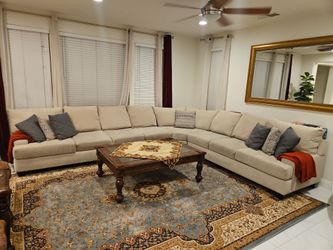 ***Gorgeous Sectional for Sale!! ONLY $750****
