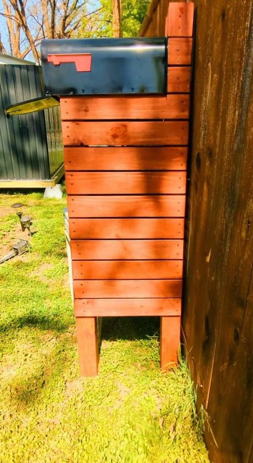 Red Cedarwood Mailbox