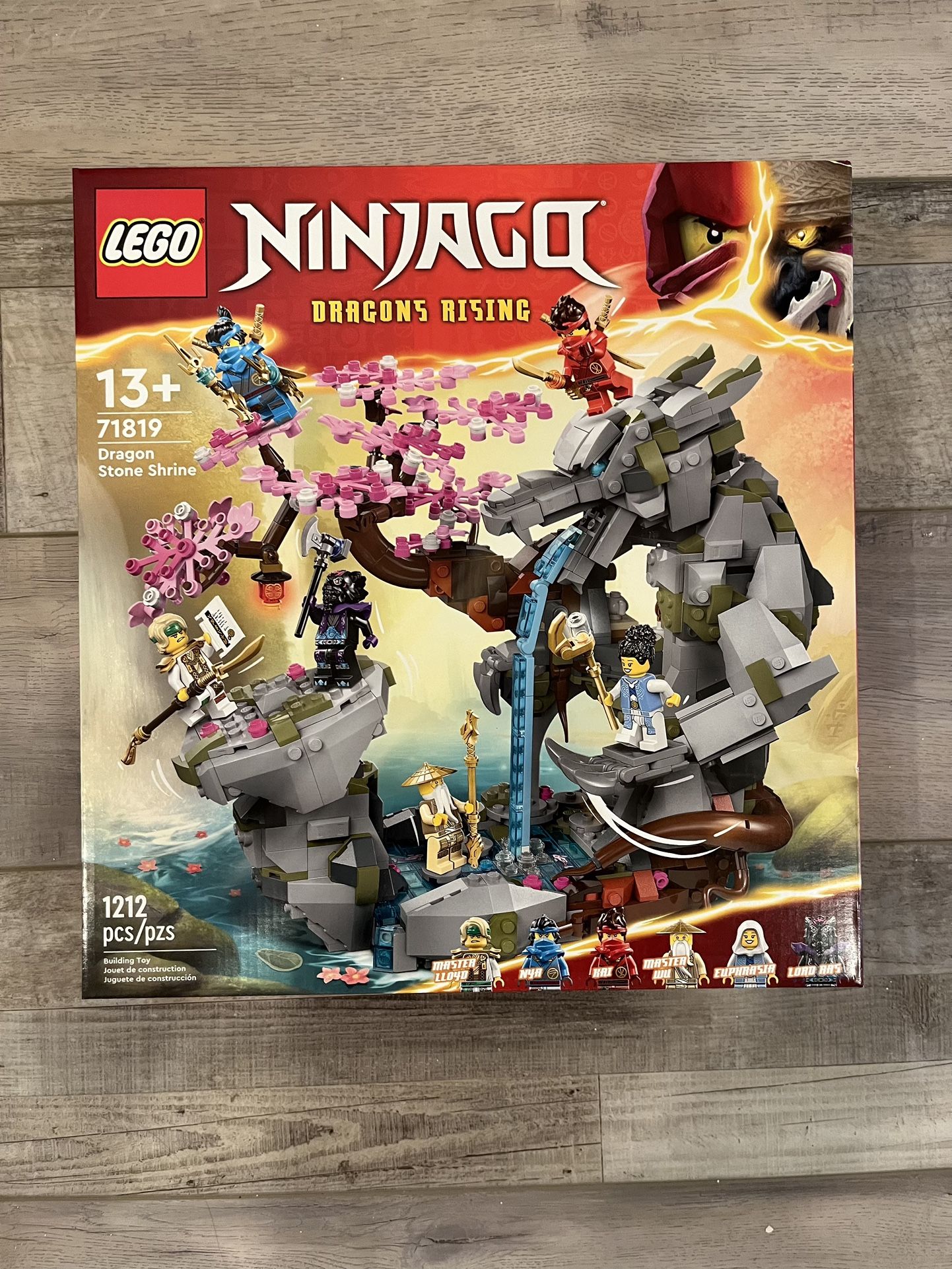 New LEGO Ninjago Dragon Stone Shrine 71819