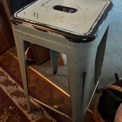 retro LOT Antique Sky Blue Counter Stool Tolix Style 26 Seat Height