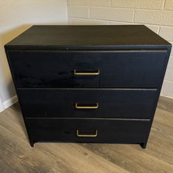 Dresser/Nightstand 