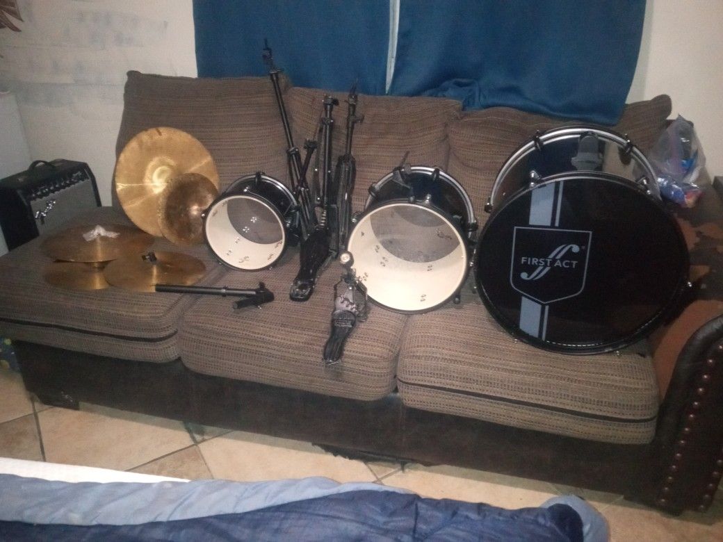 First Act Drum Set