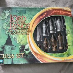 Chess Set Lord Of The Rings