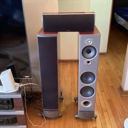 Polk Audio Tower Speakers and Polk Audio Center Speaker