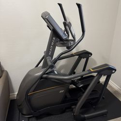 Matrix E30 Elliptical Fitness Equipment 