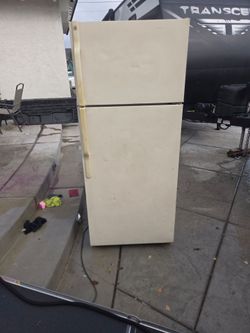 Refrigerator