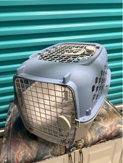 $35 for BOTH BED AND CARRIER  Vibrant Life Kennel for Dogs & Cats, Durable Plastic, Two Door Openings, Blue, Maximum Pet Weight 30 lbs, 24" L x 16.5" 