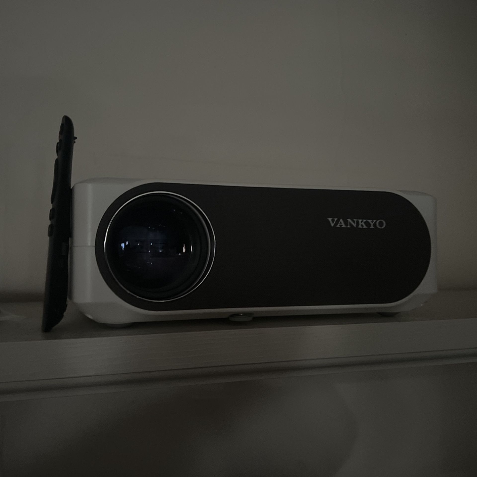 Vankyo V 630 Projector