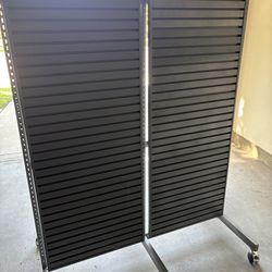 Display rack for clothes and accessories