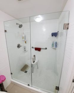 Shower glass doors