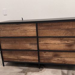 Drawer dresser
