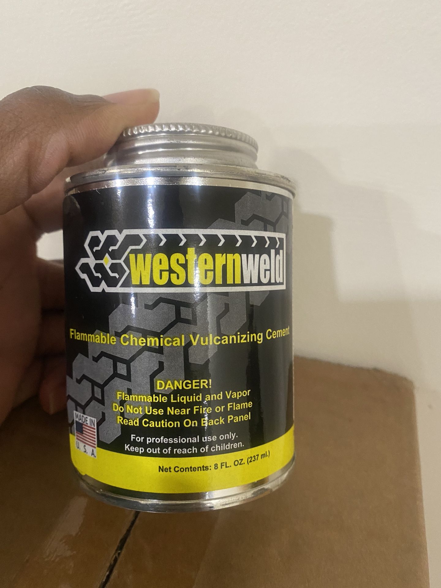 8oz Cement For Tire Patch