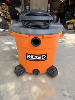 Ridgid Shop Vac 16 gallon 5hp peak