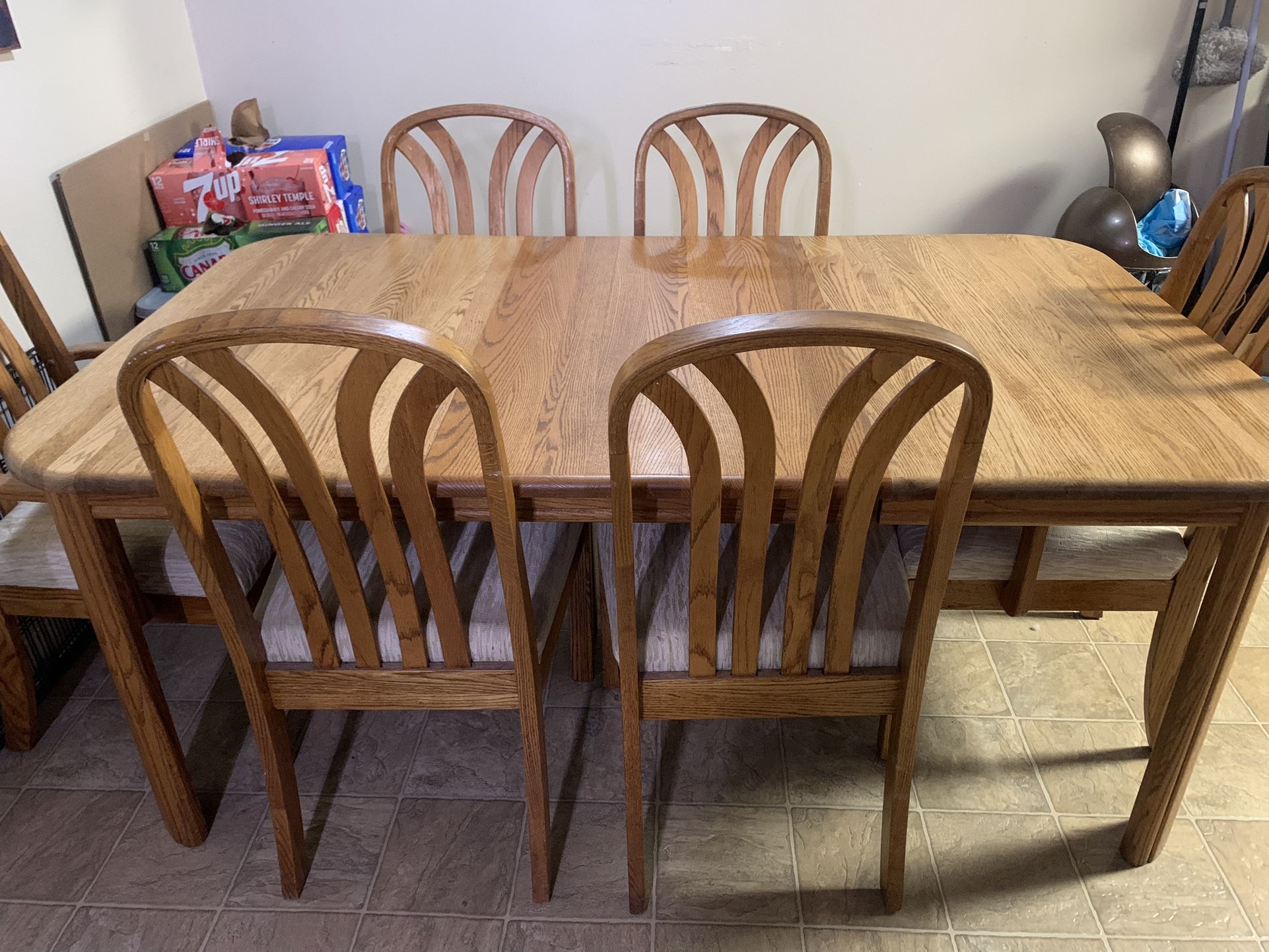 Already Have A Buyer- Solid Wood Kitchen/dining Table With 6 Chairs