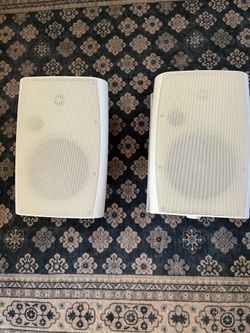 Studiofinix speakers