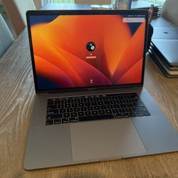 Macbook Pro 2017 Touch Bar 512GB i7 16Ram