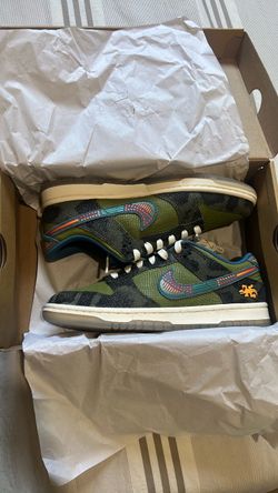 Size 8 Nike Dunk Low 'SiEMPRE Familia’
