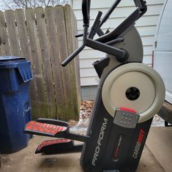 PROFORM CARDIOHIIT ELLIPTICAL 