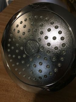 Kohler shower head 75 jets 6” diameter, 1.8gpm