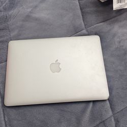 Mac Book