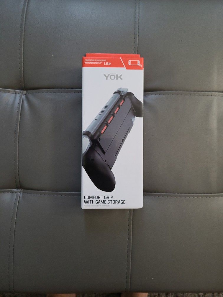Nintendo Switch Lite Comfort Grip With Storage For Games
