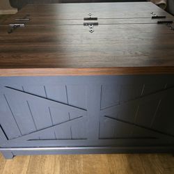 Farmhouse Coffee Table 