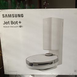 Samsung Jet Bot+ Robot Vacuum Cleaner with Clean Station