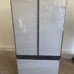 New Samsung Bespoke Refrigerator & stove 