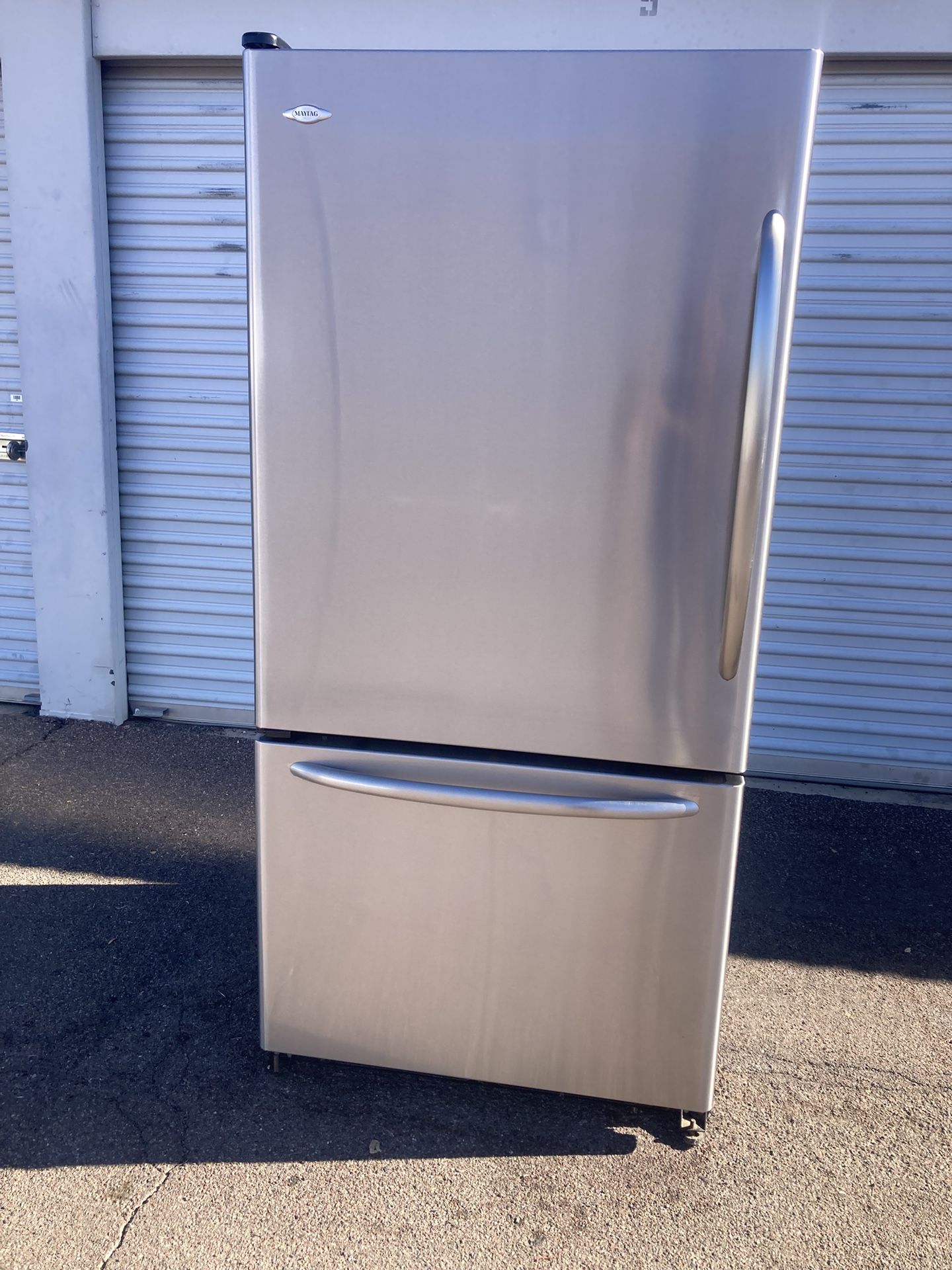 Maytag bottom freezer stainless steel refrigerator in good condition, clean and nice. One month warranty. Delivery available. Free installation. Dimen