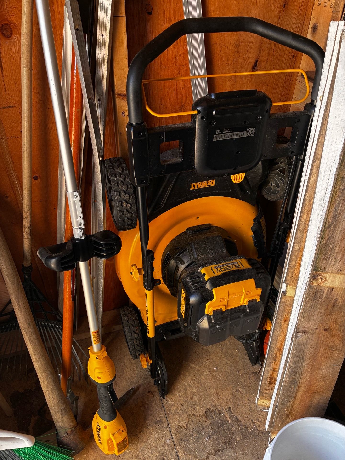 Dewalt