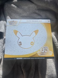 Pokemon 30th anniversary ETBs
