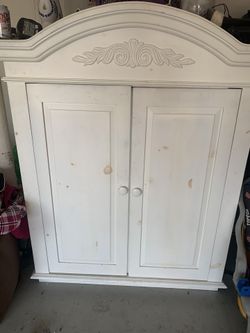 Armoire