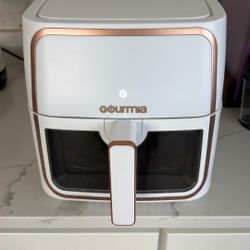 Gourmia 8 Qt Air Fryer - Like New - Mint Condition - Dishwasher Safe