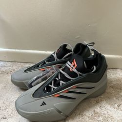 Adidas Dame 9 Basketball Shoes Mens 12 Silver Pebble JI1939