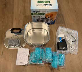Rhykin PetCo FreshFlo Stainless Steel Pet Fountain - like new- + extra filters