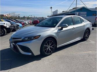 2022 Toyota Camry Hybrid