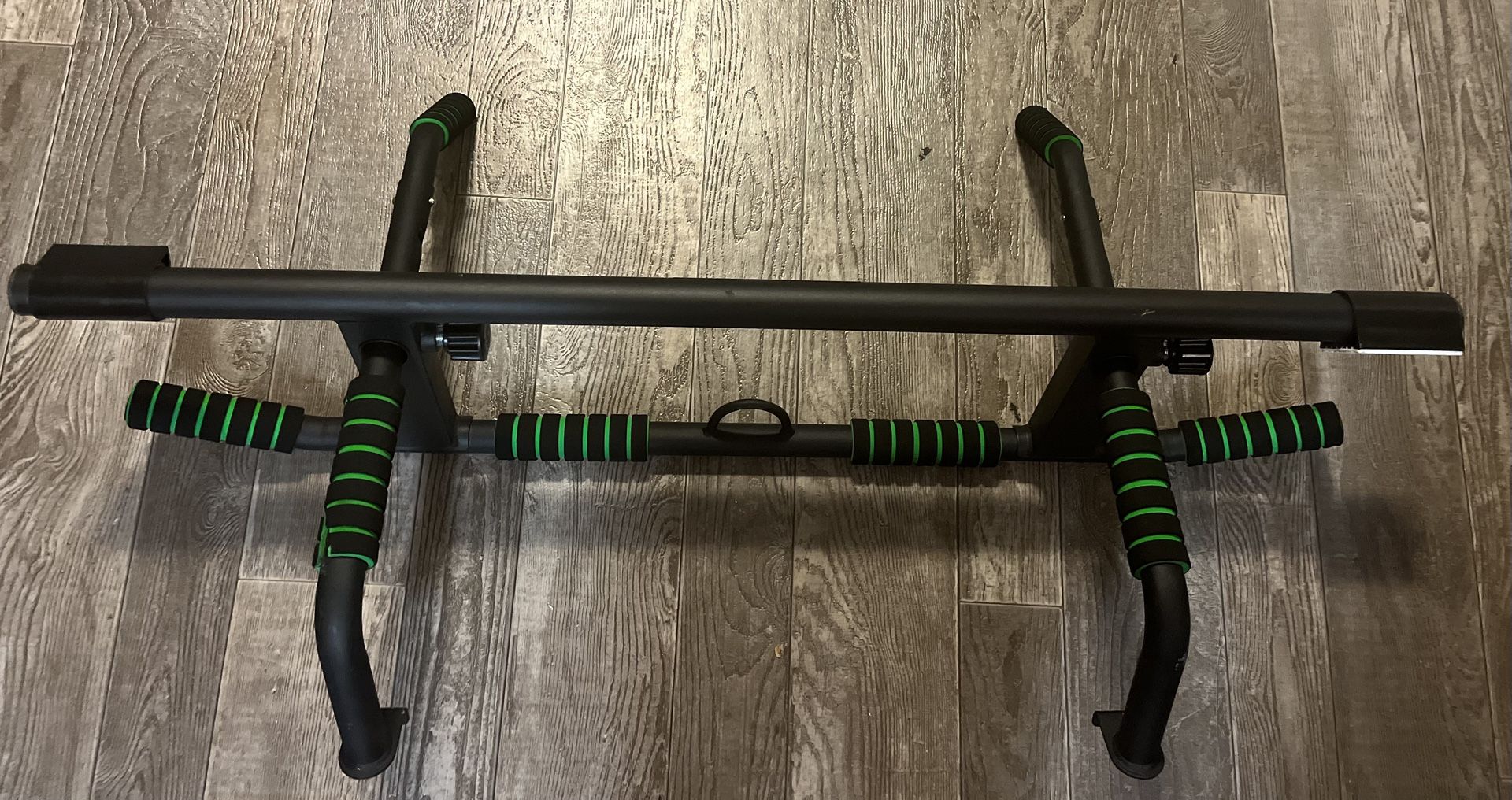 Pull - Up Bar