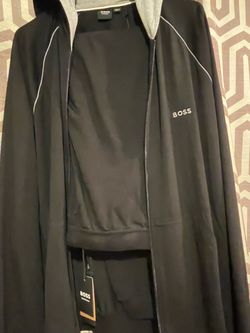 Hugo boss men’s jogging suit