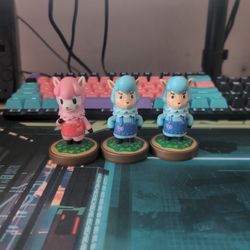 Cyrus And Reese Amiibo 