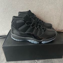 Jordan 11 cap n gown
