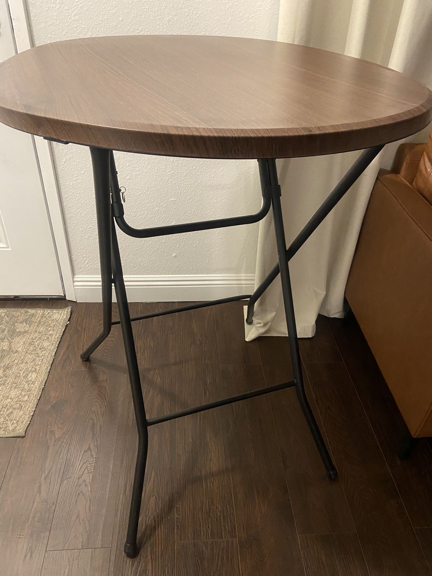 Cocktail Table