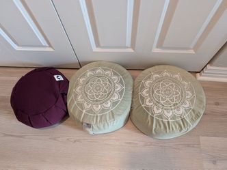 Set of 3 Meditation Zafu Cushions
