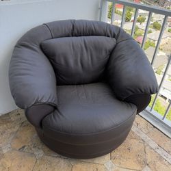 Brown Leather Lounge Chair