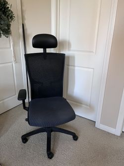Office chair 