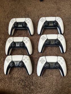 PlayStation 5 controller
